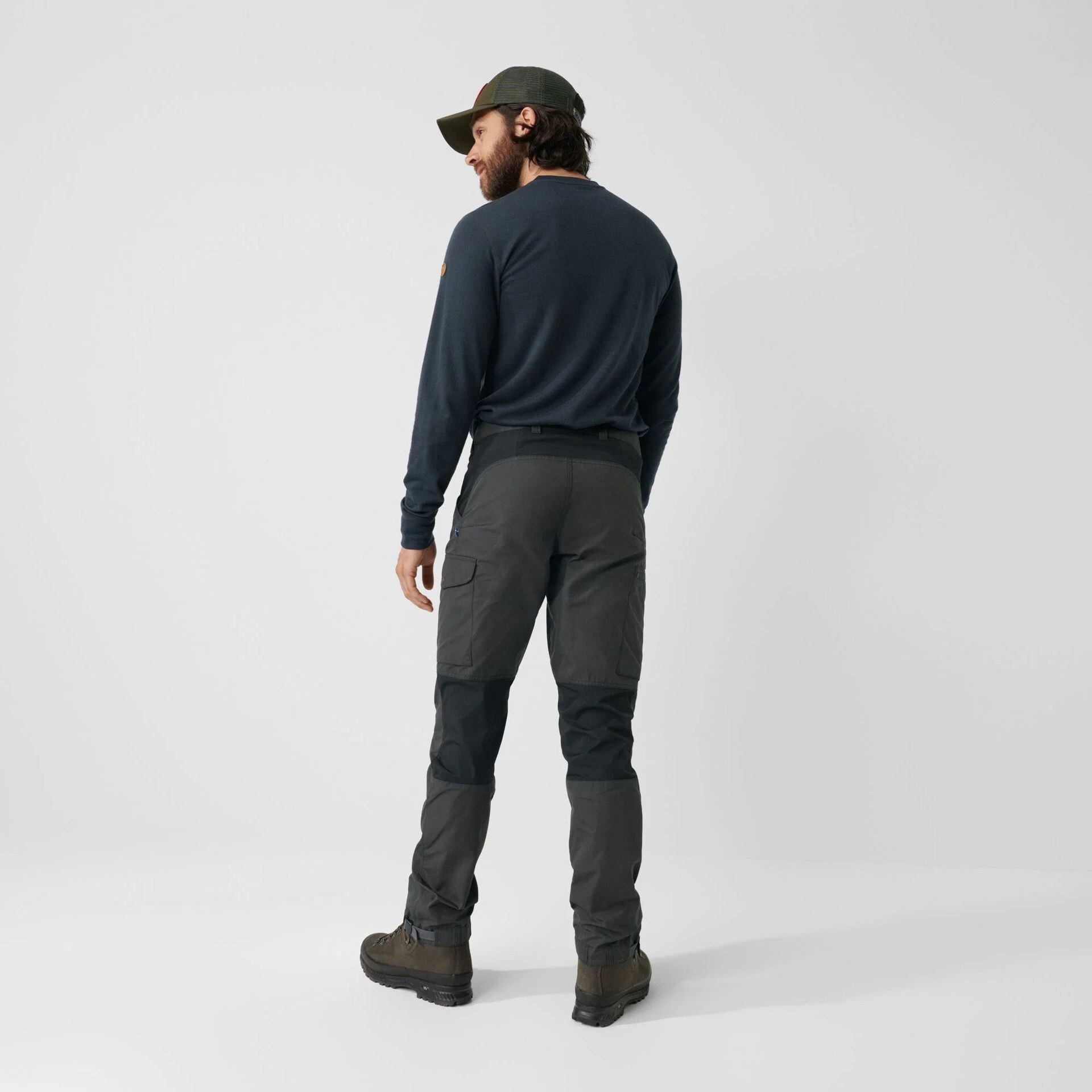 Fjällräven Kaipak Trousers M Short Laurel Green - Deep Forest