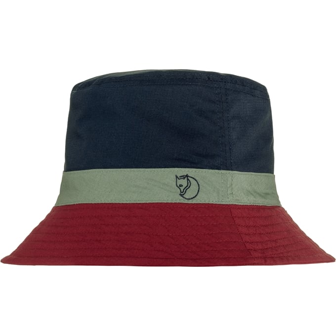 Fjällräven Reversible Bucket Hat Pomegranate Red - Dark Navy