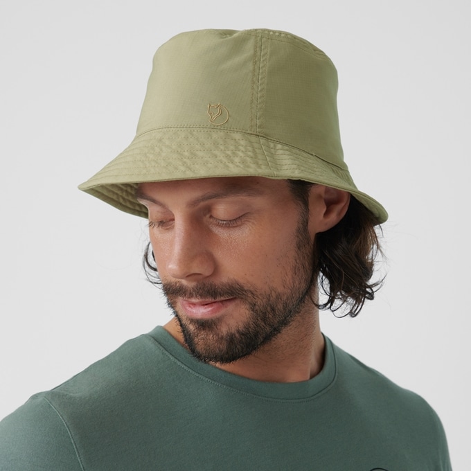 Fjällräven Reversible Bucket Hat Pomegranate Red - Dark Navy