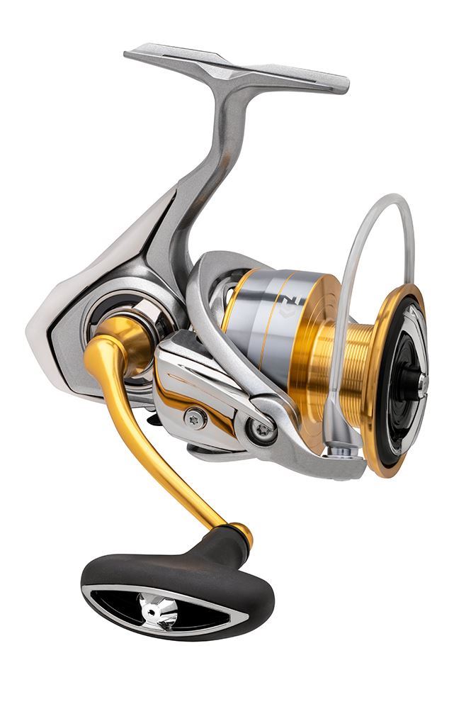 Daiwa 18 FREAMS LT2000S