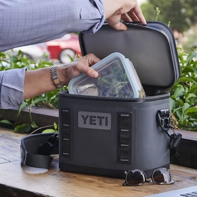 Yeti Hopper Flip 12 Soft Cooler Charcoal