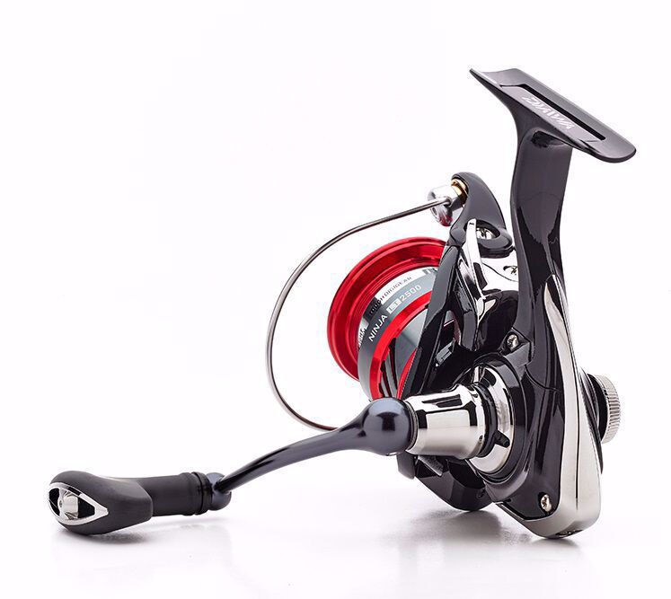 Daiwa NINJA LT 5000-C