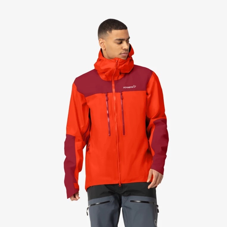 Norrøna trollveggen Gore-Tex Pro Light Jacket (M) Arednalin/Rhubarb Utgått