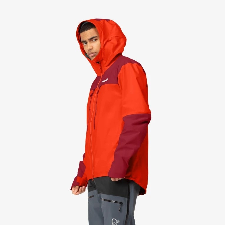 Norrøna trollveggen Gore-Tex Pro Light Jacket (M) Arednalin/Rhubarb Utgått