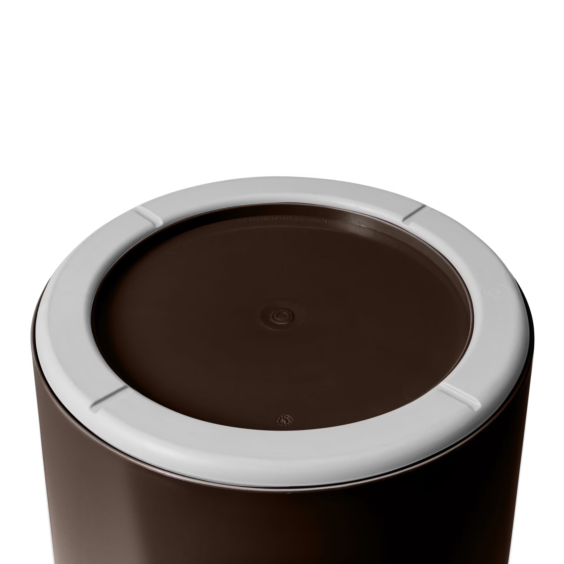 Yeti Loadout Bucket V2 Wetlands Brown