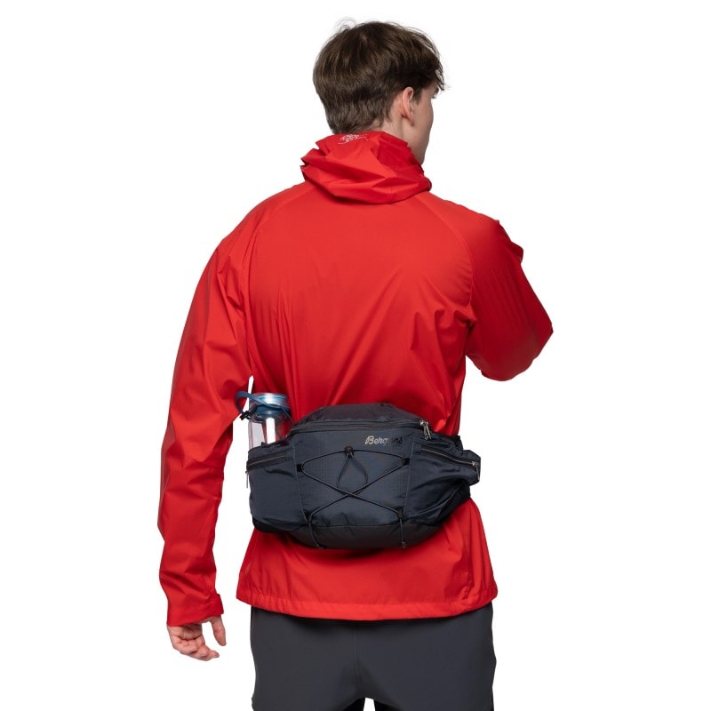 Bergans Driv HipPack 6 Black/Dark Shadow Grey 6L