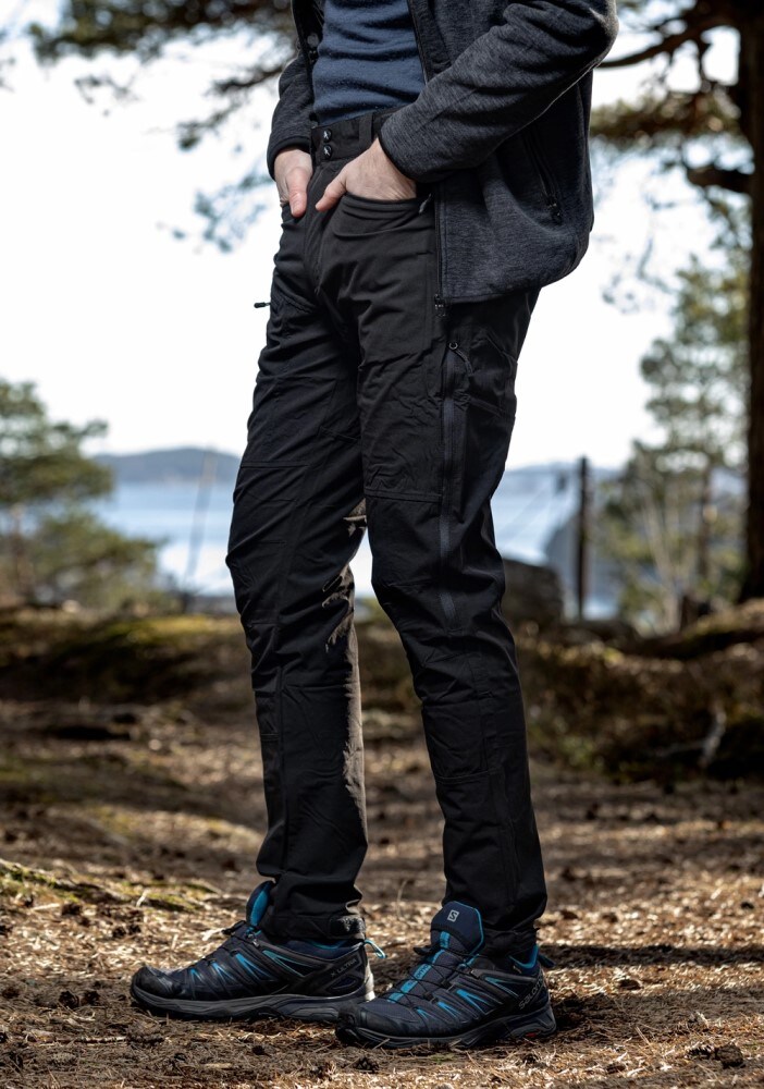 MoveOn Odda Solid turbukse M Sort