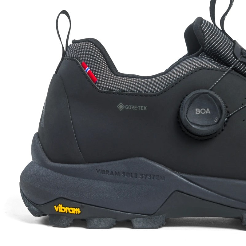 Alfa Piggen 2.0 APS GTX M Phantom Black