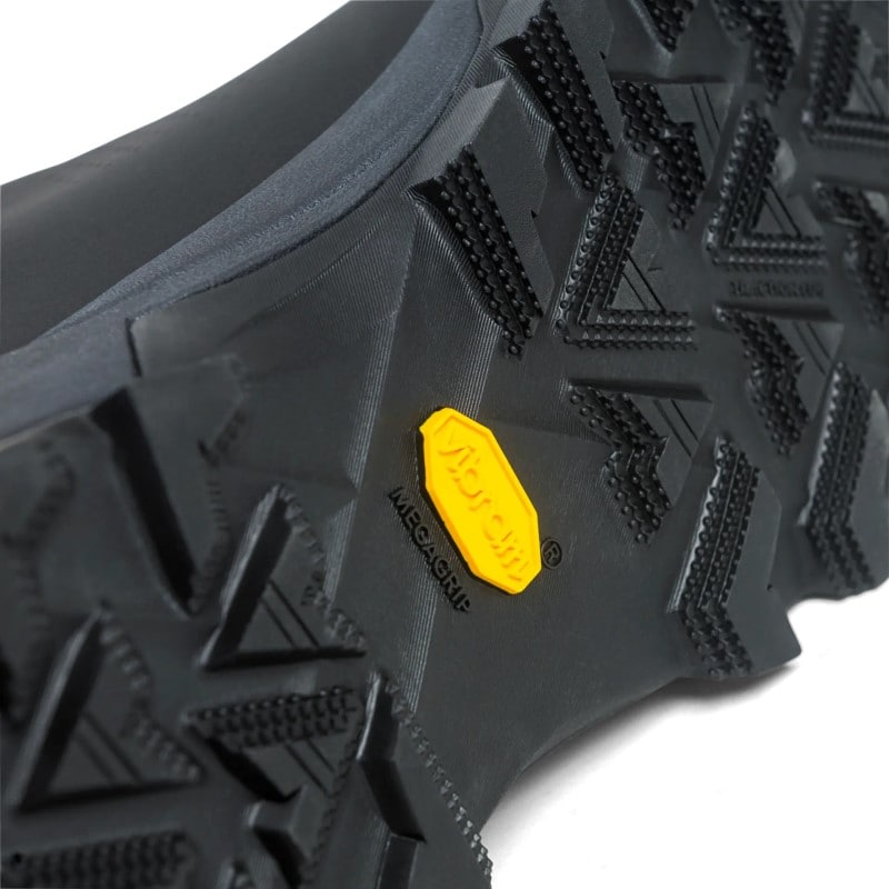 Alfa Piggen 2.0 APS GTX M Phantom Black