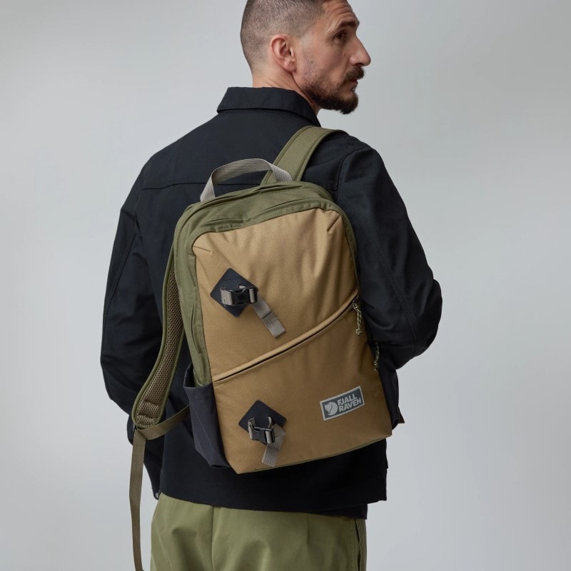 Fjällräven Vardag Backpack 17 Coal Black